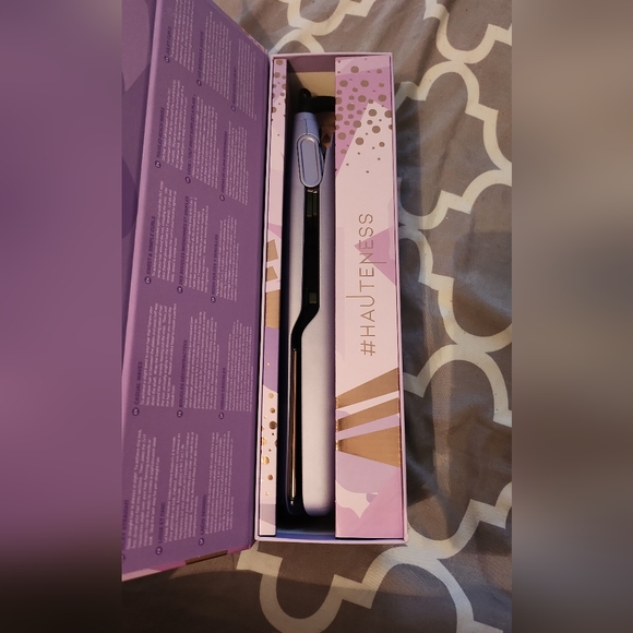 Hauteness 2 in 1 straightener and curler - Picture 4 of 5